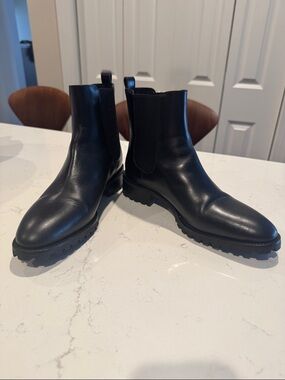 Manolo Blahnik Black Leather Chukka Boots